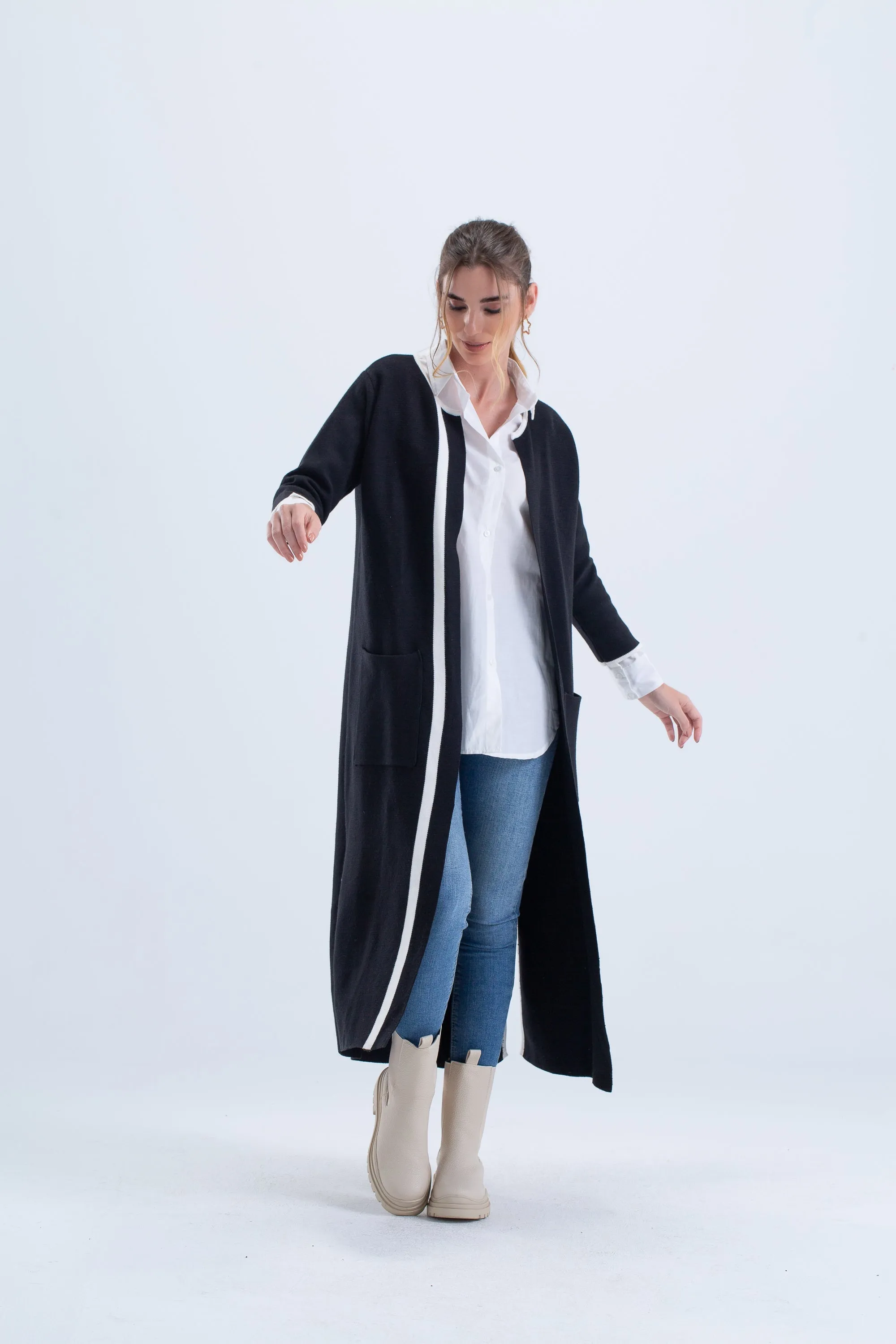Cardigan with Color Contrast Hem