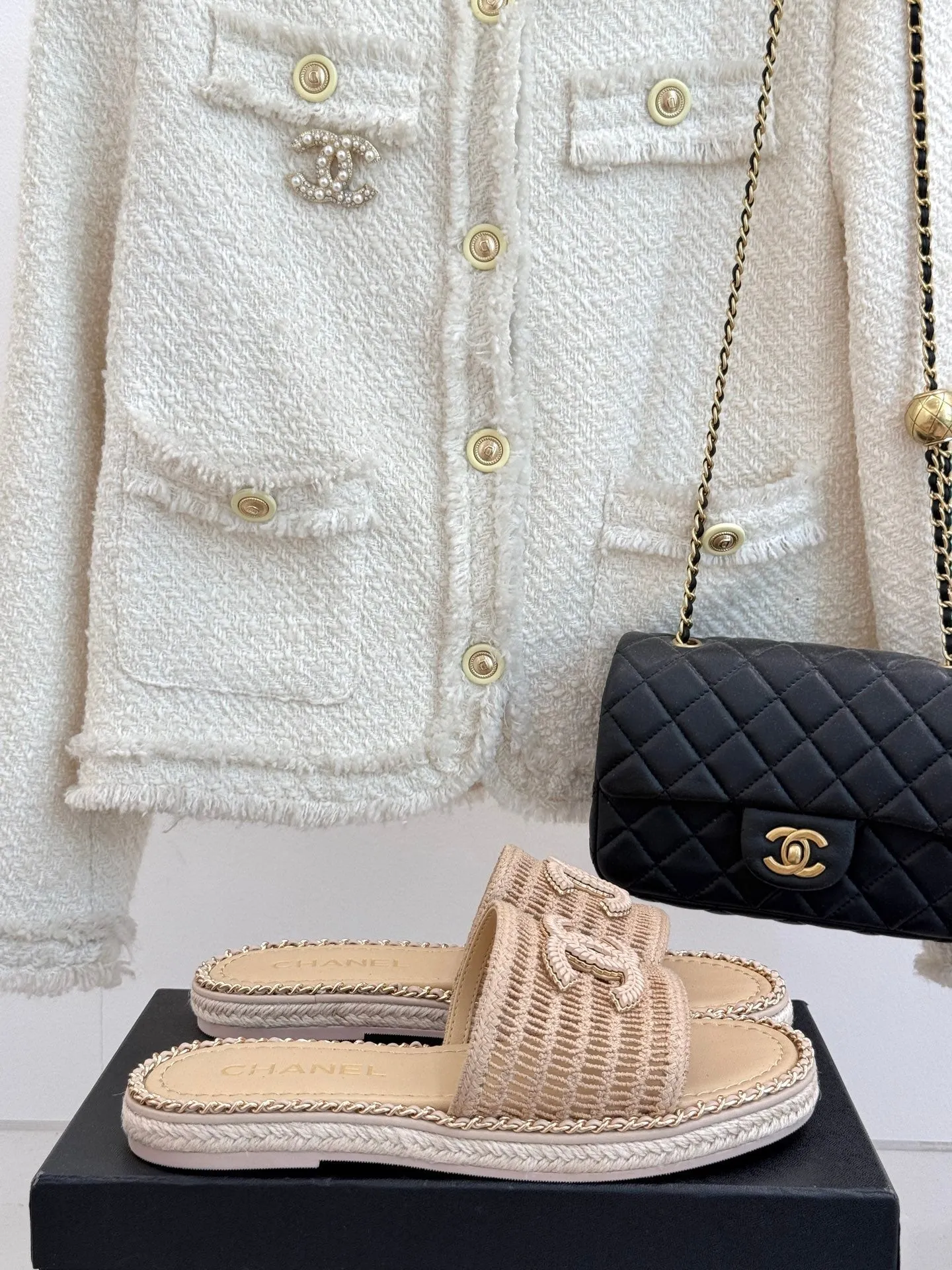 CC Mesh Hollow Chain Double C Thick-Soled Slippers 20mm Beige 265645