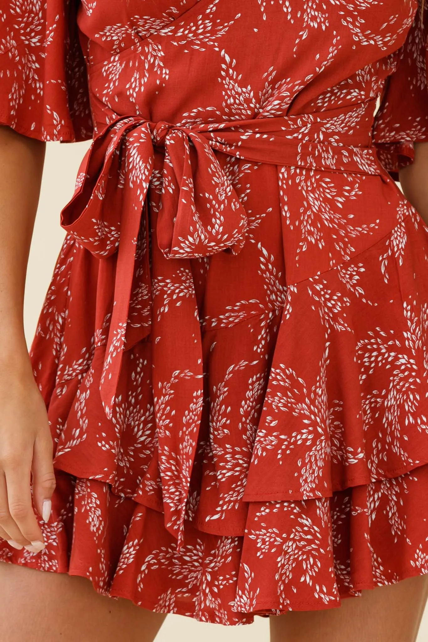 Davina Angel Sleeve Cut-Out Back Romper Leaf Print Rose