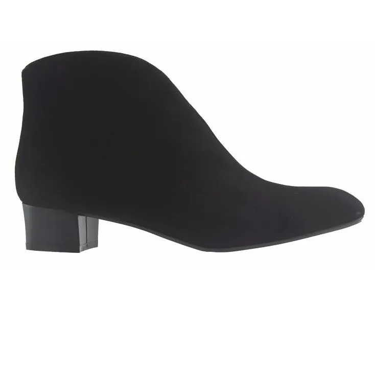 Eva - Black Suede