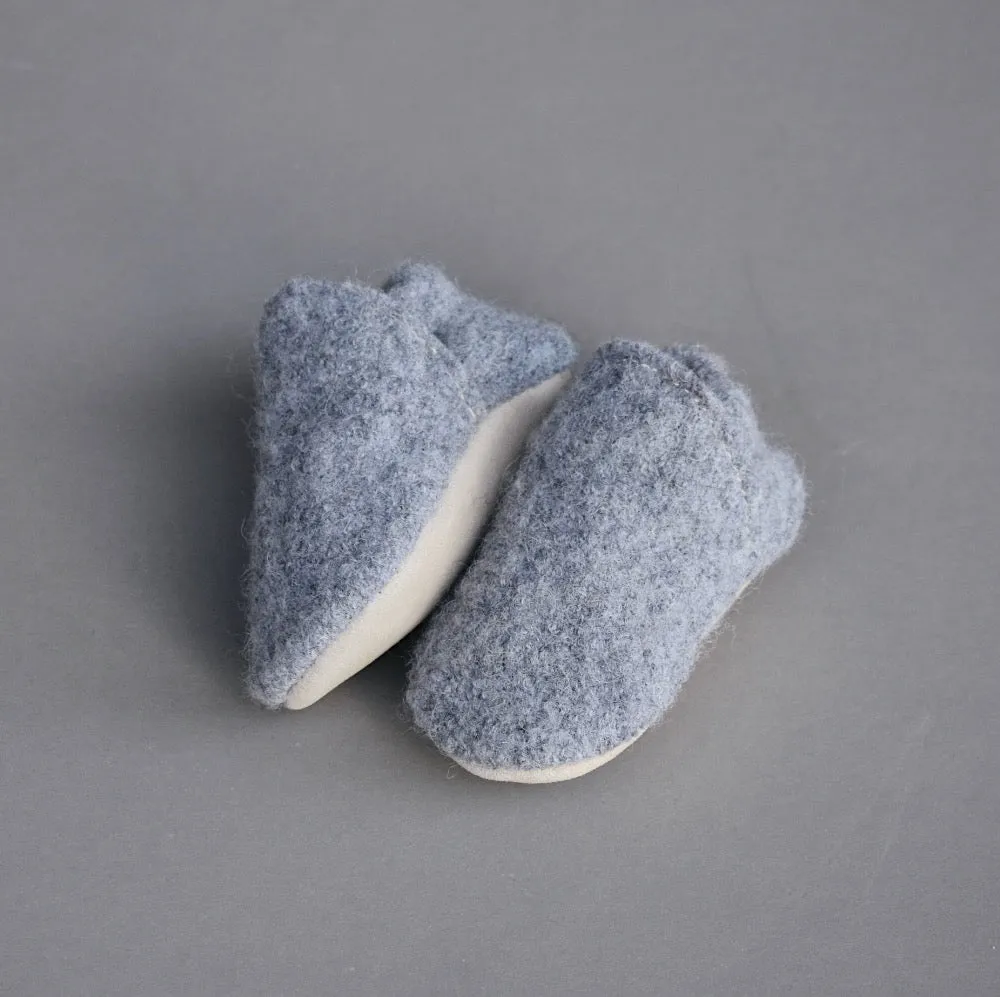 size 3/4 (5") - light grey wool loafers